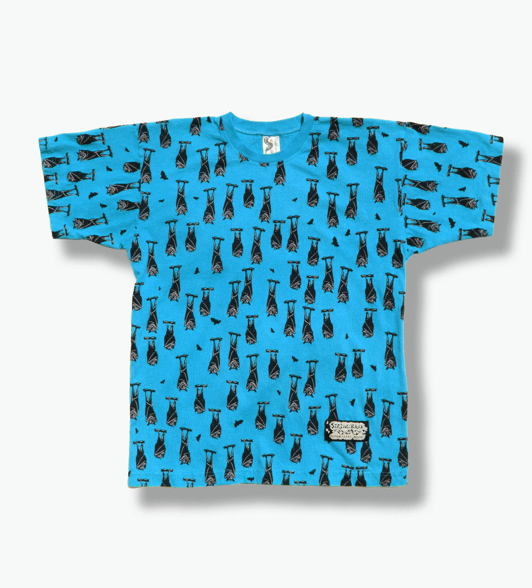 FLYING FOX FRUIT BAT UNISEX T-SHIRT in Ningaloo Blue